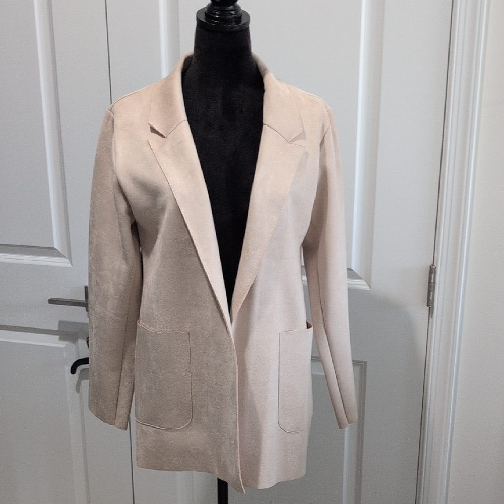 NWOT Zara Elegant Cream Faux Suede Blazer